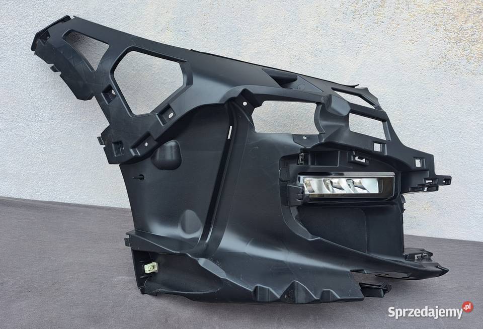 8070938 ślizg mocowanie zderzaka prawy przód BMW osobowe Mielęcin