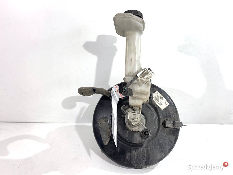 SERWO HAMULCOWE RENAULT KADJAR 460074EH3A SUV 15