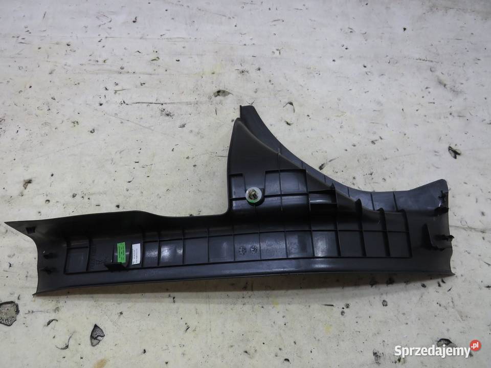 OSŁONA PROGU PRAWY TYŁ SX4 SCROSS 7617161M0 sprzedam