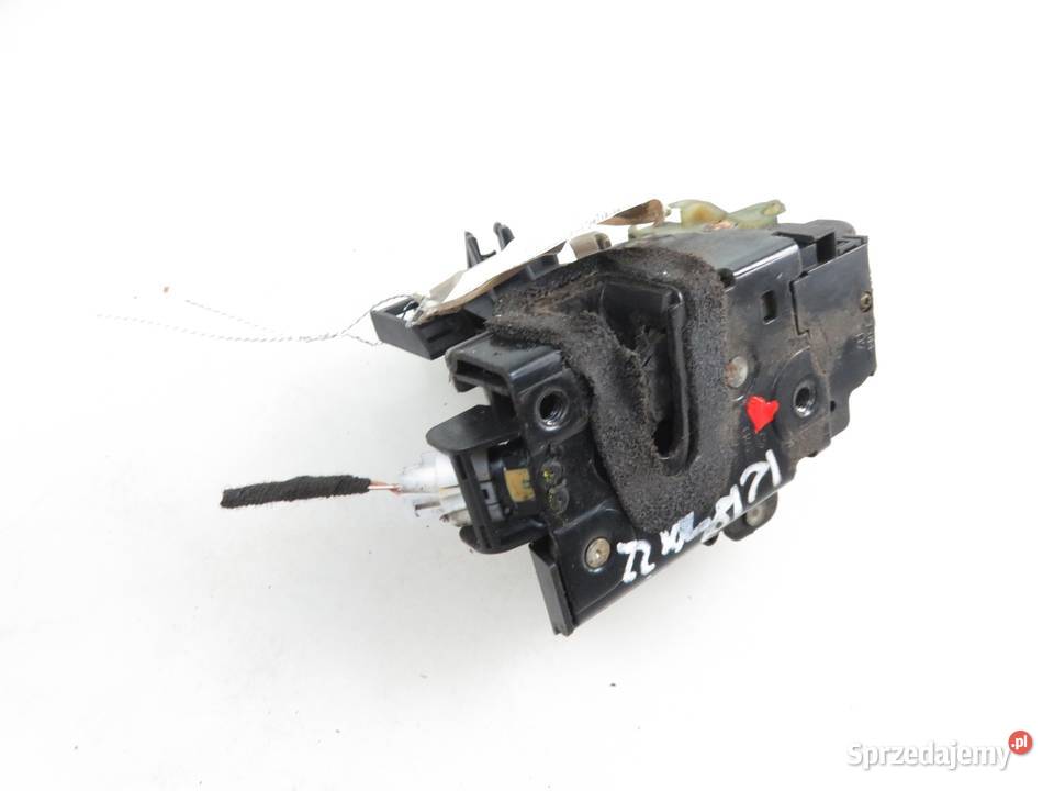 ZAMEK PRAWY PRZEDNI VW POLO IV 3B1837016