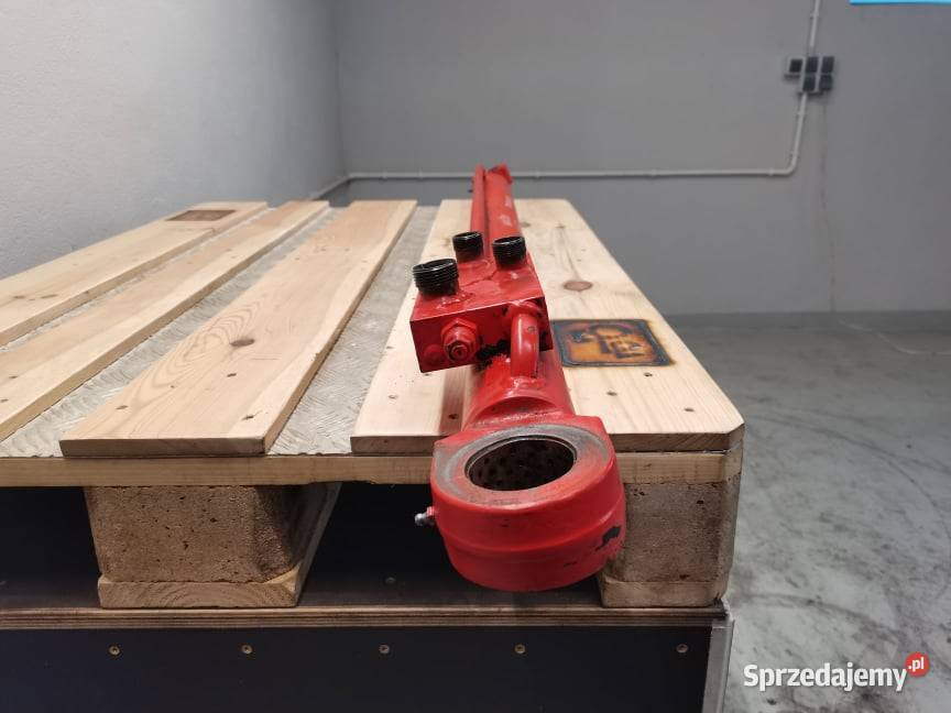 Siłownik kompensacji Manitou MLA 628 Pozostałe