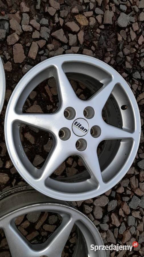 Felgi aluminiowe 16 5 x 110 Części Świątniki Górne