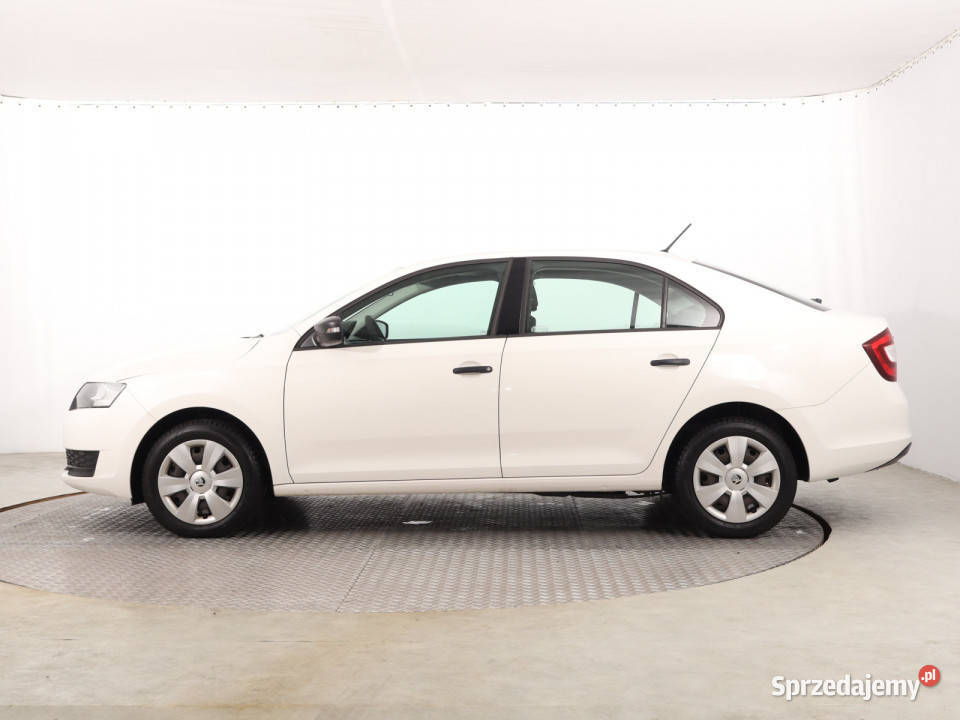 Skoda Rapid 10 TSI radio sprzedam