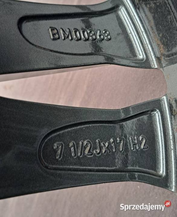 Felgi BMW F40 F45 F46 R17 75J ET54 5x112 aluminiowe Mielęcin