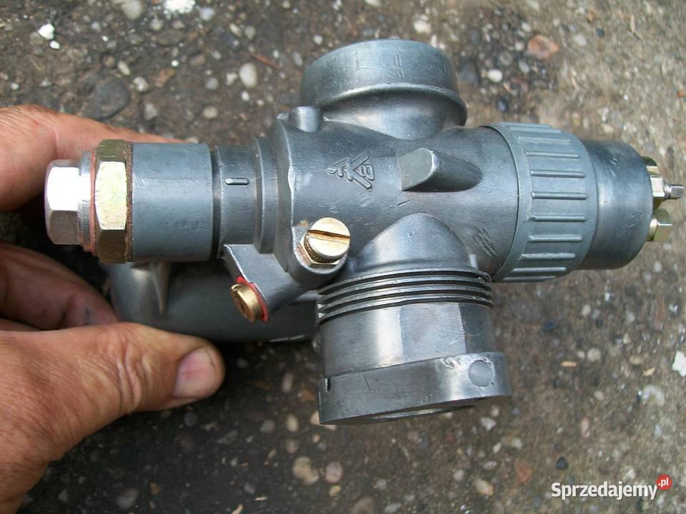 GAŹNIK AWO SIMSON 425 SPORT TURIST Układ paliwowy Świerzawa