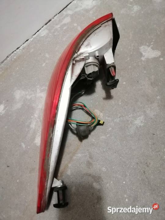 Peugeot 607 lampa prawy tył Rzgów sprzedam