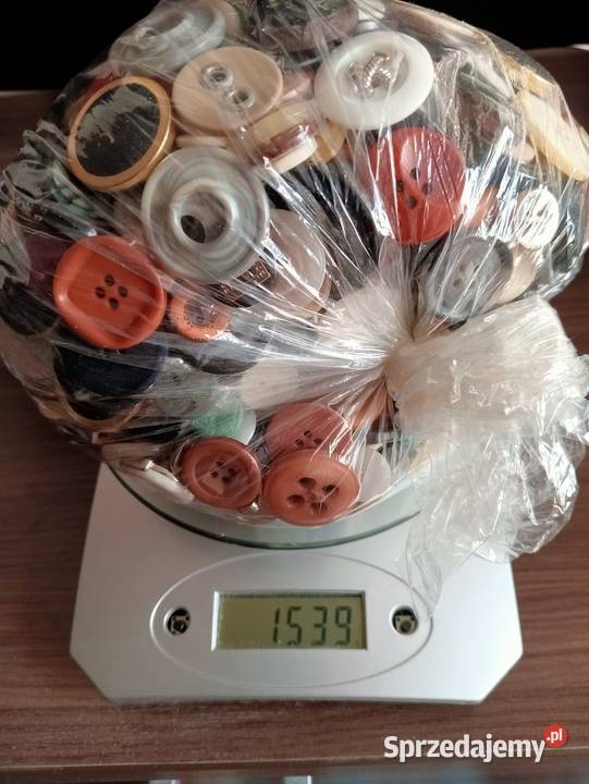 Kolekcja ze zdjęcia GUZIKi 1539 Wrocław