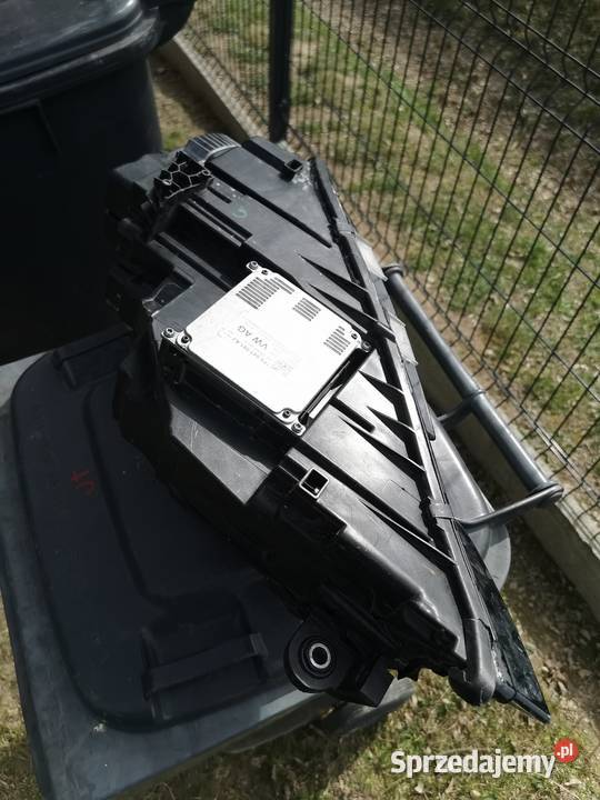 Skoda octavia 3 lift lampa prawa przód Lampy przednie Kraków