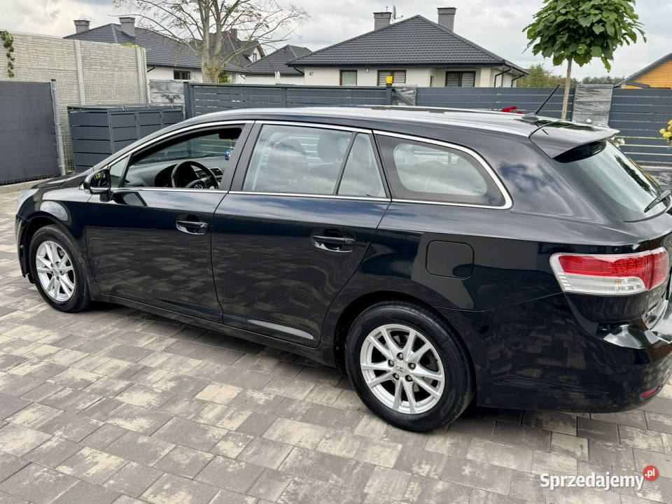 Toyota Avensis Avensis Automat Serwis 18 benzyna ogrzewanie postojowe mazowieckie Szerominek