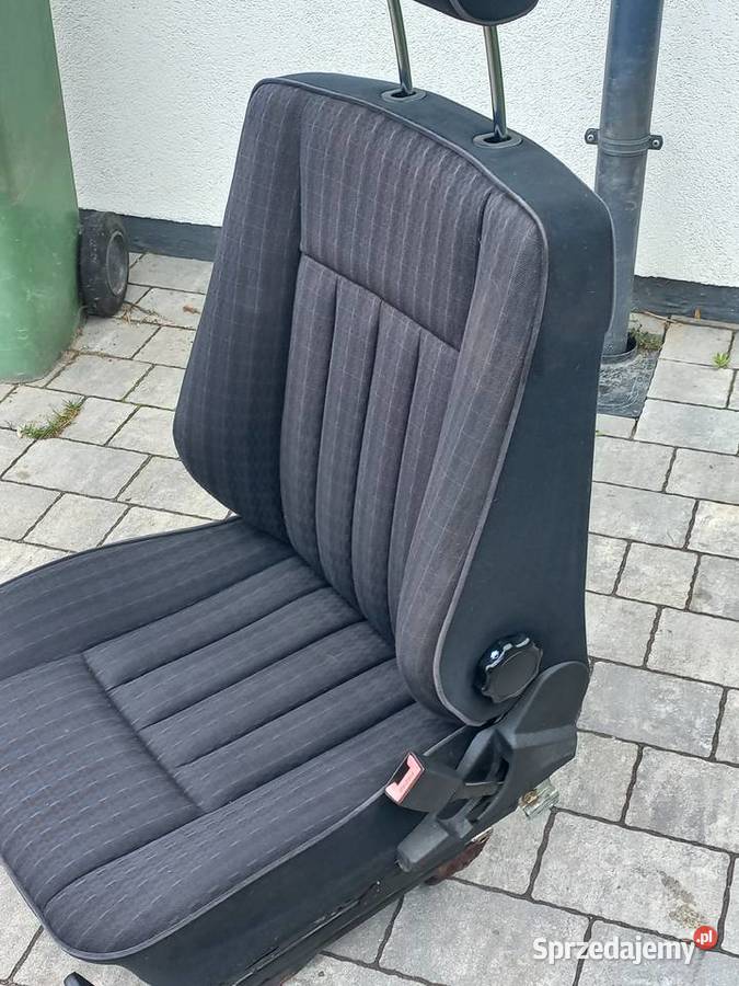 MERCEDES W124 FOTEL PASARZERA CZARNA KRATKA Sawin sprzedam