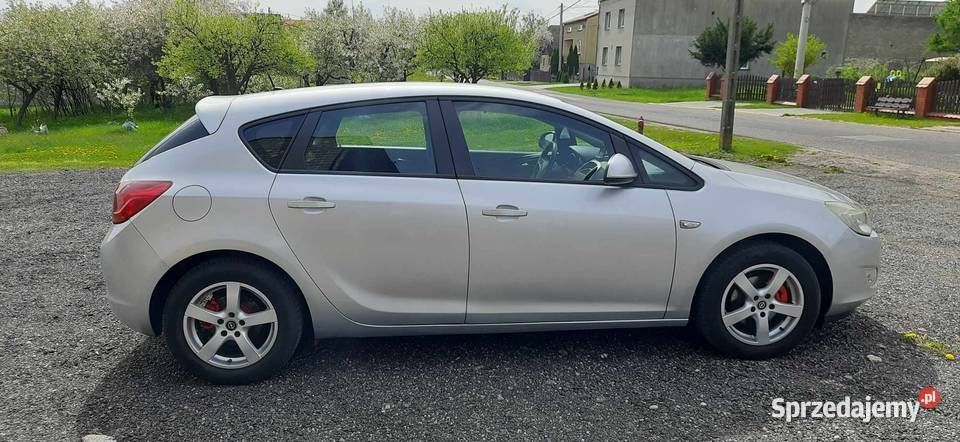Opel Astra J 14 Turbo 140 Benzyna LPG śląskie Koziegłowy