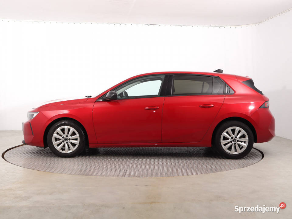 Opel Astra 12 Turbo