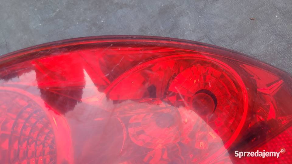 FIAT LINEA SEDAN LAMPA TYŁ PRAWA 20190748 L55 Ruda Śląska
