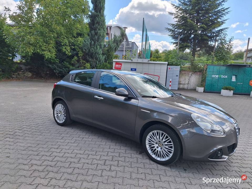 Alfa Romeo Giulietta 14 Benzyna Rok produkcji 2011 Wadowice