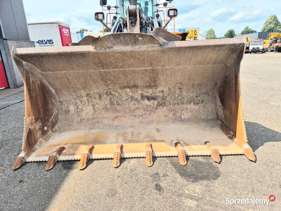 Ladowarka kolowa DOOSAN Motoryzacja mazowieckie