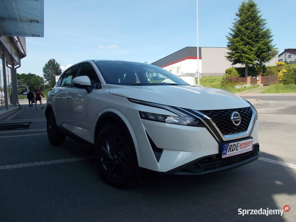 NISSAN QASHQAI benzynahybryda140 salon Polska lakier metallic Dębica