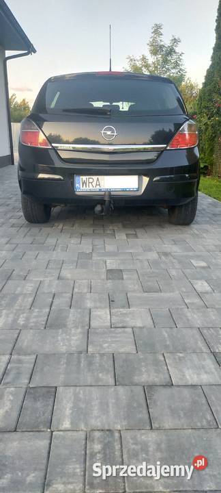 Opel ASTRA 16 benzyna 2012 115 166000km mazowieckie Wsola