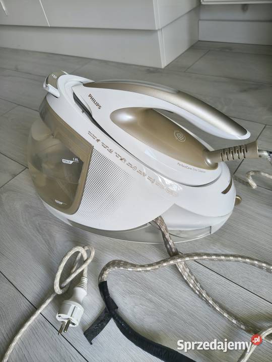 Żelzko stacja parowa Philips Perfect Care