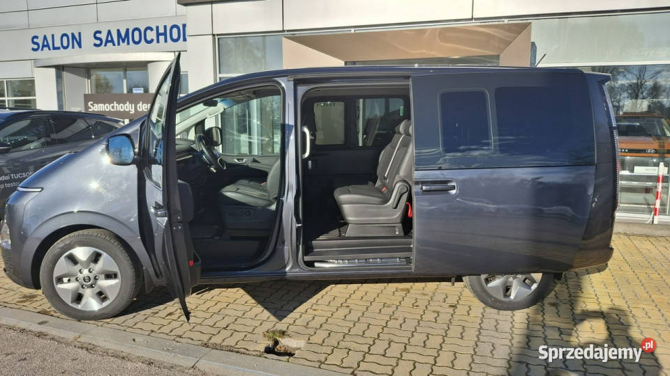 Hyundai Staria Smart Vip 16 TGDI HEV 6AT 2WD 225 Ostrołęka