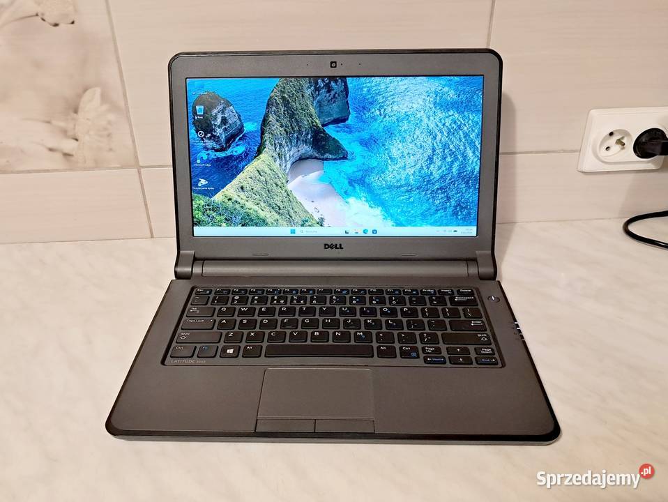 Dell 3340 laptop Intel i5 ram 8GB SSD WiFi BT Kraków