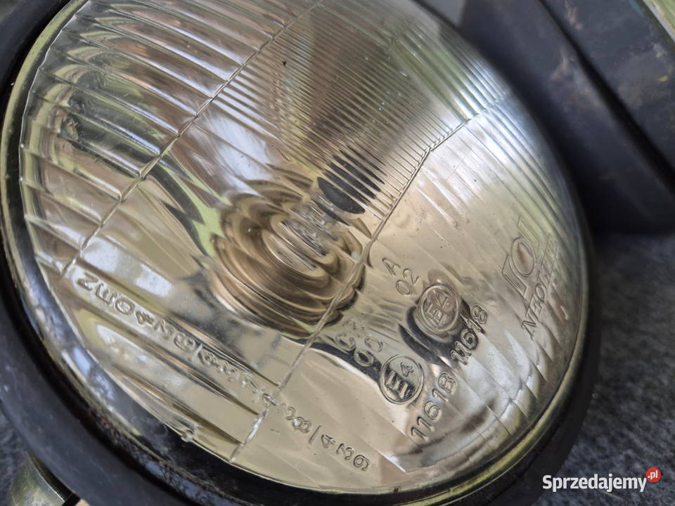 Przednie lampy Ursus C330 metalowe żarówki H7 Bucze