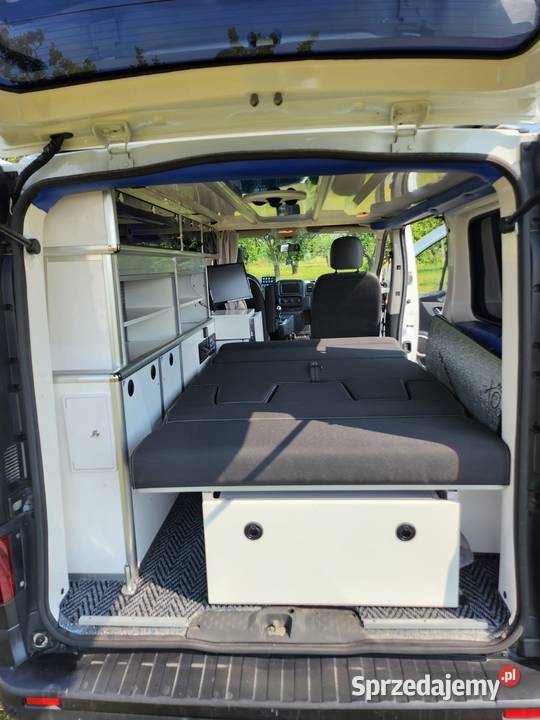 Kamper Renault Trafic Camper samochód campingowy Rok produkcji 2015 Gorzów Wielkopolski