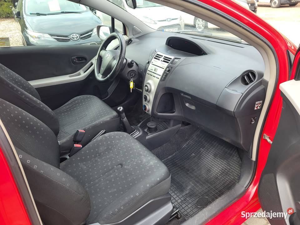 Toyota Yaris 10 z Niemiec nieuszkodzony