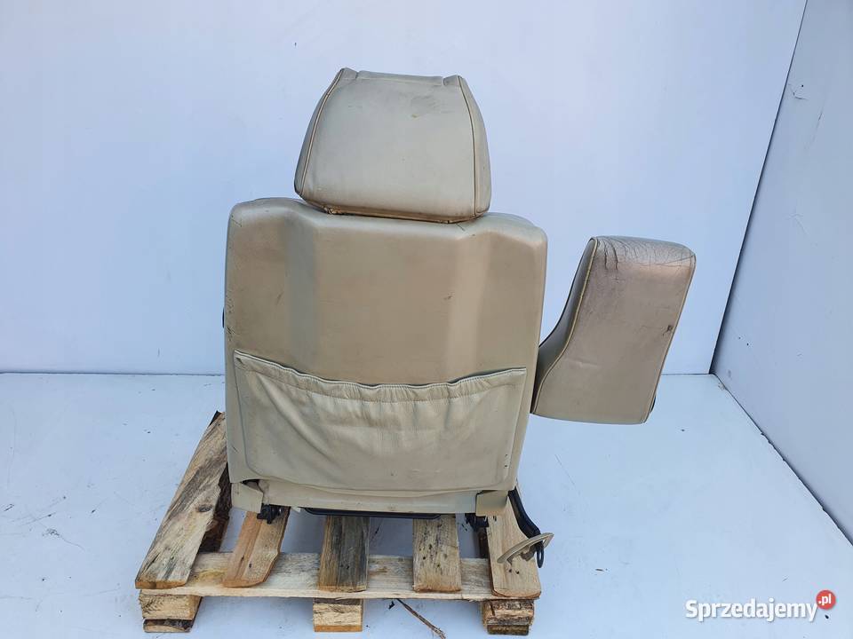 Mercedes W126 Coupe SEC FOTELE KOMPLET FOTELI osobowe Janów