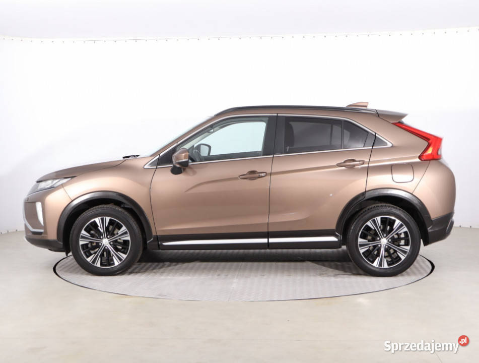 Mitsubishi Eclipse Cross 15 TMIVEC SUV Motoryzacja