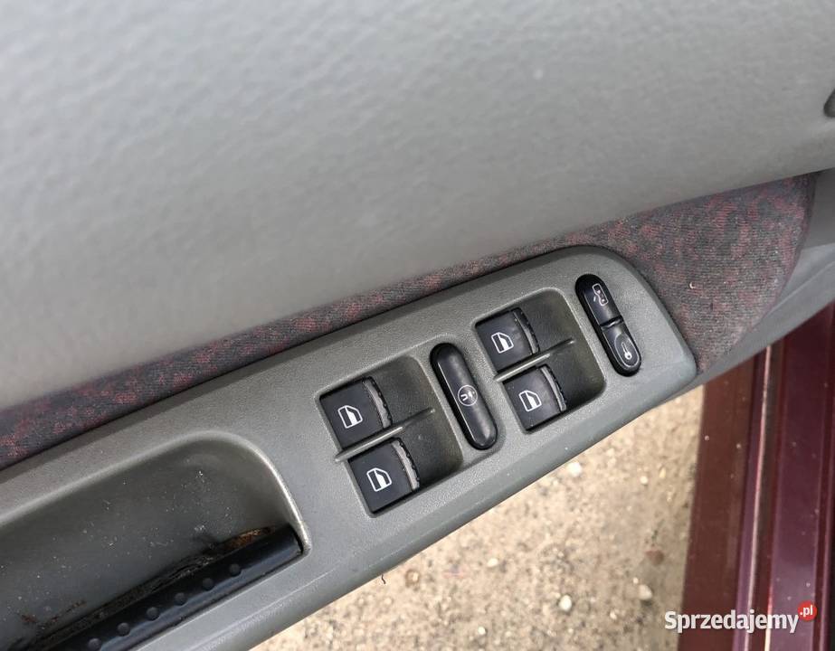 Skoda Octavia 16 MPI Sprawna Technicznie Łódź
