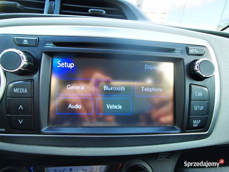 Hybrid 100 74Automat Kamera cofania Nawigacja automatyczna