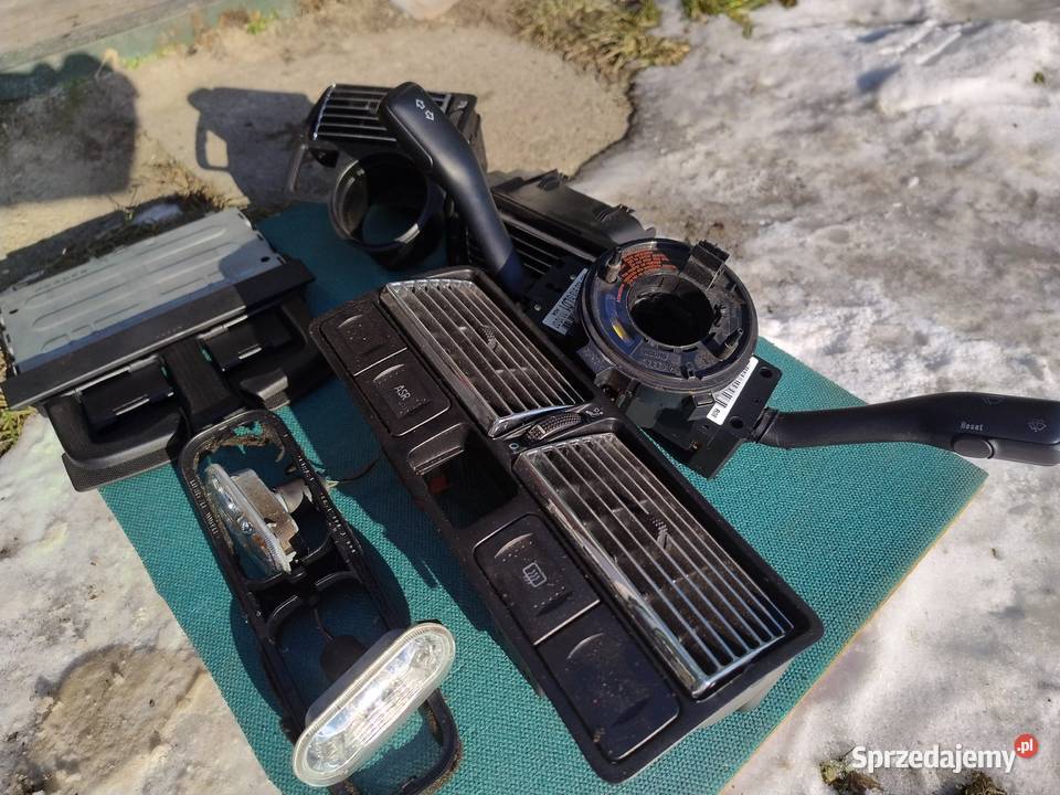 VW Skoda kratki nawiewu chromowane Kratki nawiewu Łaziska Górne sprzedam