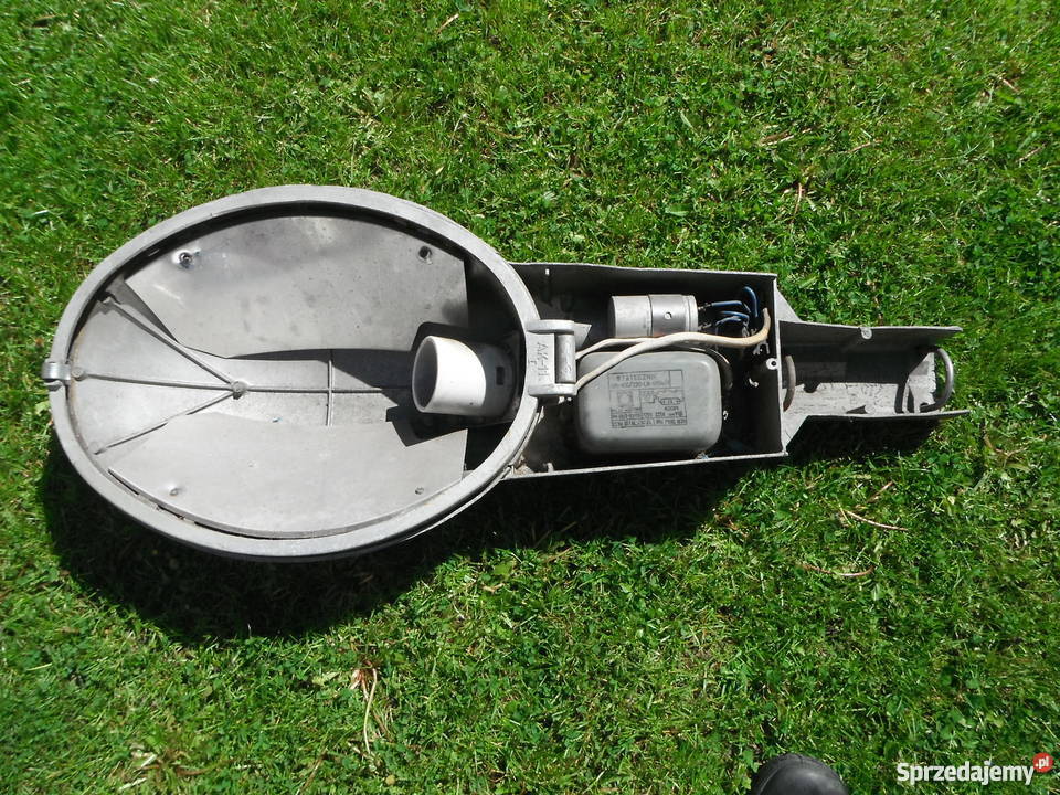 Lampa uliczna latarnia oprawa AK11 400W mazowieckie Chlewiska