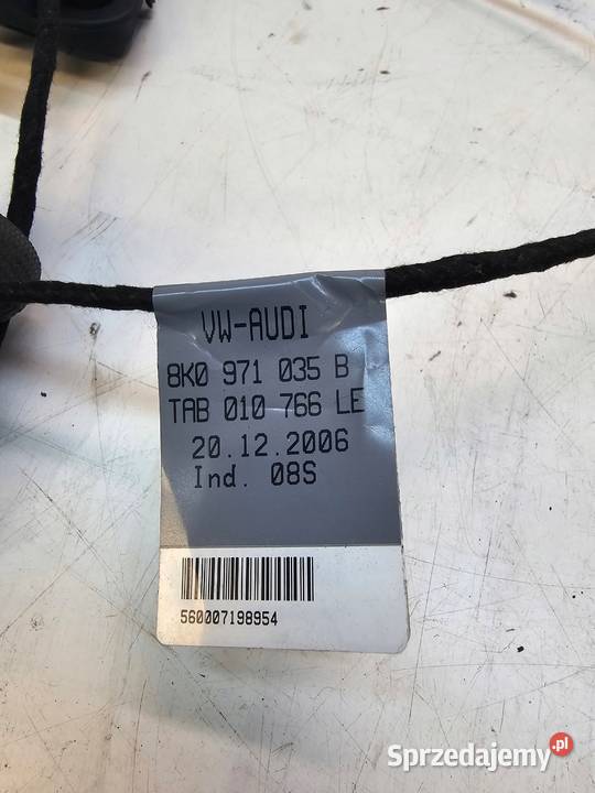 WIĄZKA LEWY PRZÓD AMBIENTE AUDI A4 B8 8K0971035B Materiały instalacyjne śląskie Przystajń
