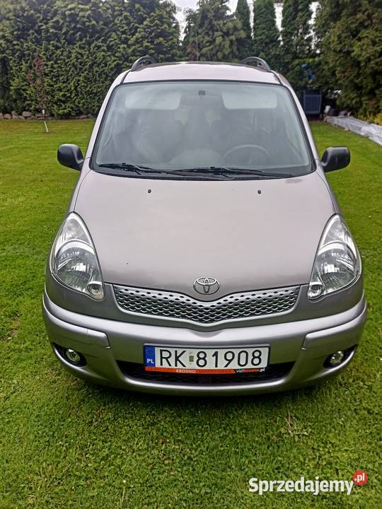 Toyota Yaris Verso 13 manualna podkarpackie