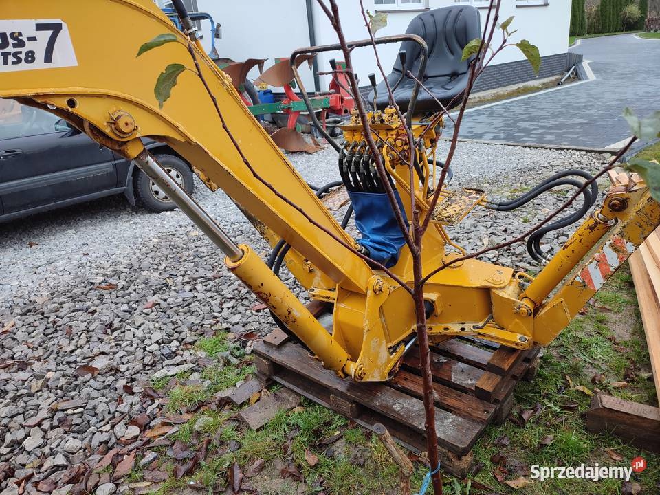 Koparka mikrus 7 t Pozostałe Nowa Słupia sprzedam