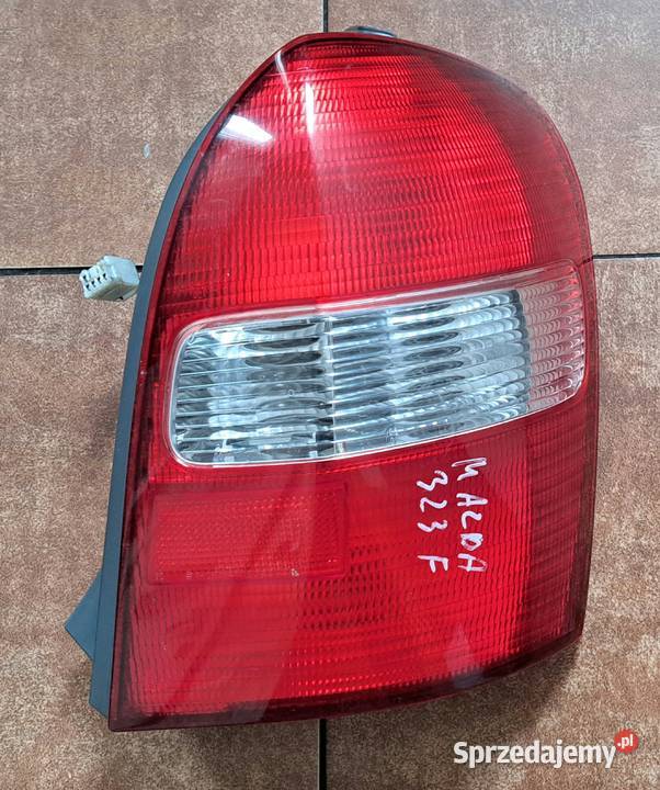 Lampa tył Mazda 323 BJ HB Części samochodowe