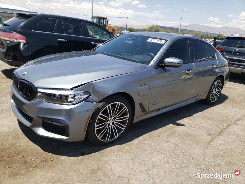 2018 BMW 530E