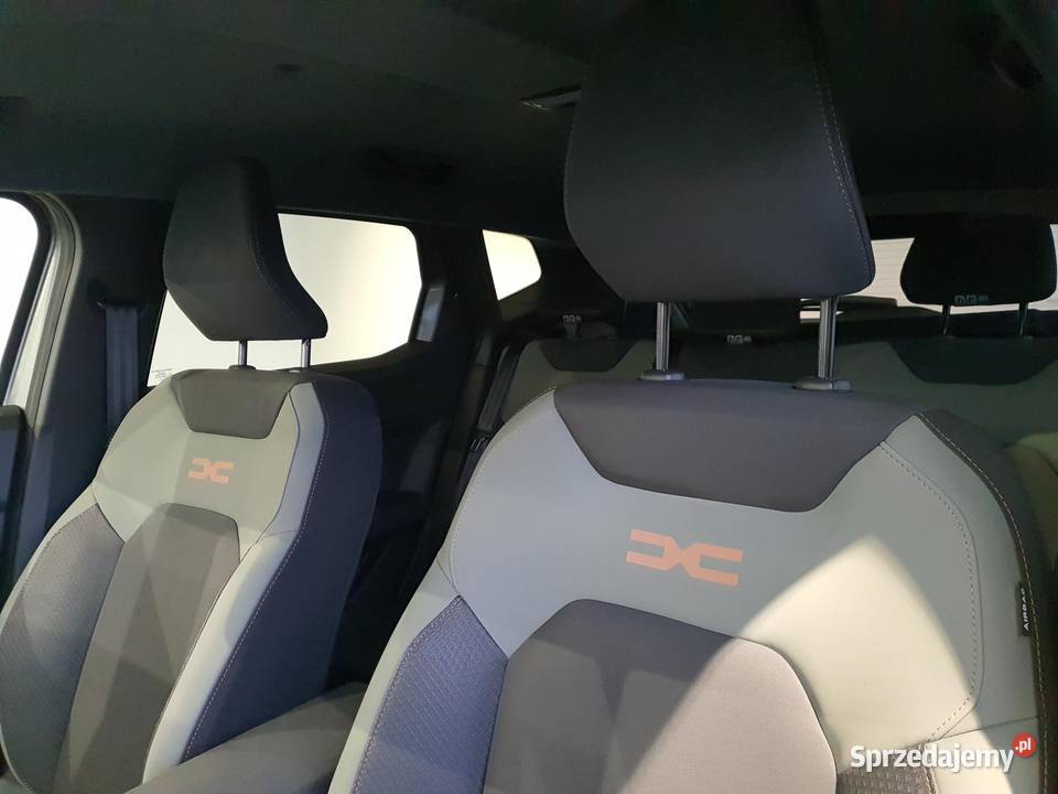 Duster 12 TCe mHEV Extreme 4x4 nieuszkodzony sprzedam