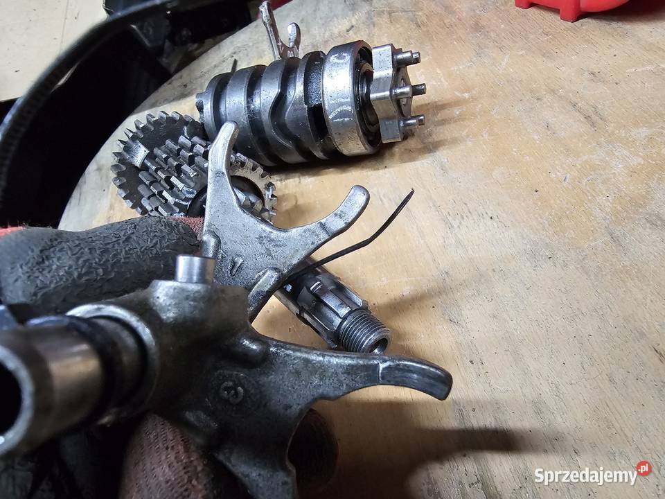 Yamaha DT 80 lc2 skrzynia biegów wałek sprzęgła Jelenia Góra