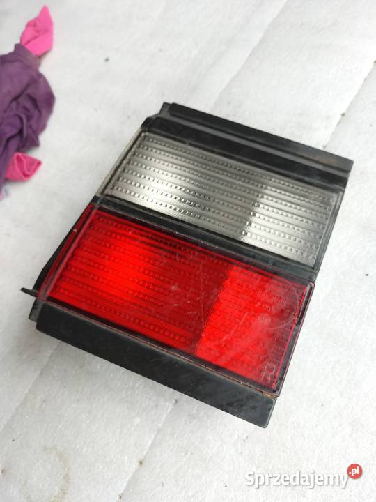 Lampa Prawa Tył VW Passat B3 Kamień-Kolonia