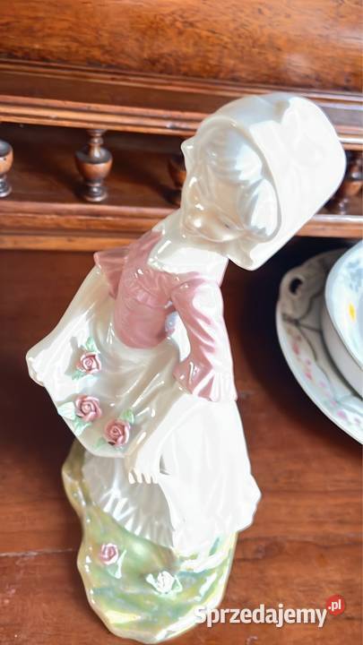Figurki dziewczyny z różami Lladro Z manufaktury Gdańsk sprzedam