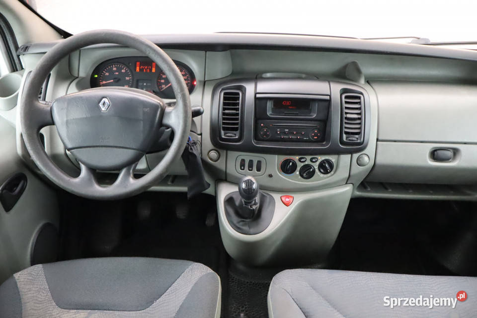 Renault Trafic 25 dCi Zabrze