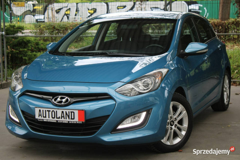 Hyundai i30 PREMIUMOrglakierBogate elektrycznie ustawiane fotele Gliwice
