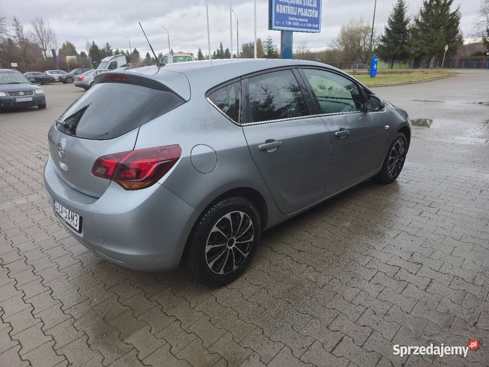 Opel Astra J 14 turbo 2011r Ząbkowice Śląskie