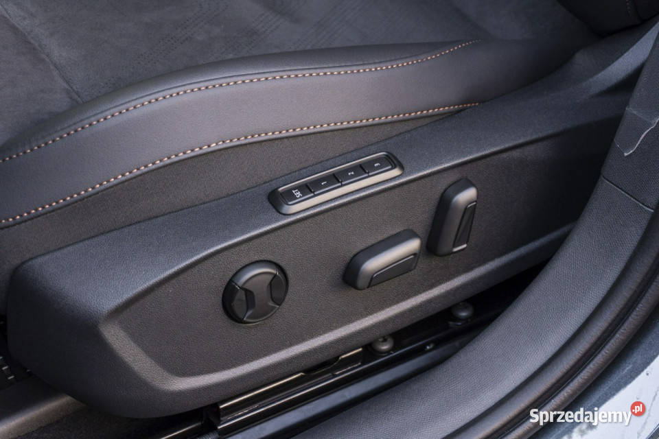 Cupra Formentor 15 eTSI 150 DSG Dostępny ręki komputer pokładowy Łódź