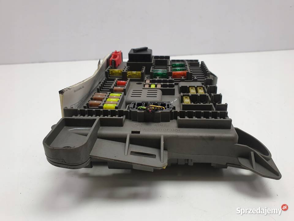 BMW X5 E70 lift 30 T 35i SKRZYNKA BEZPIECZNIKÓW Skrzynki bezpieczników lubelskie