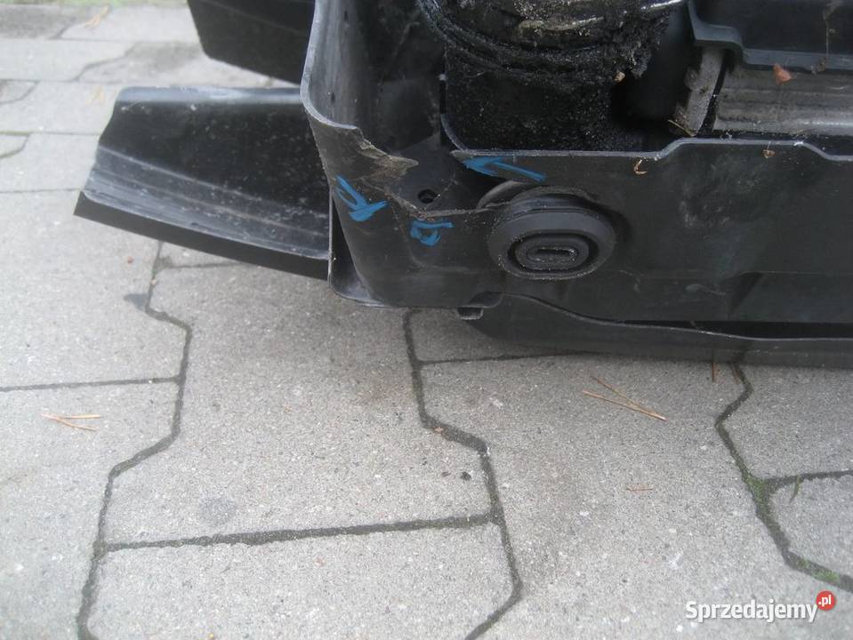 vw caddy 0310r 19 tdi 105 pas przedni chłodnice Rakoniewice sprzedam