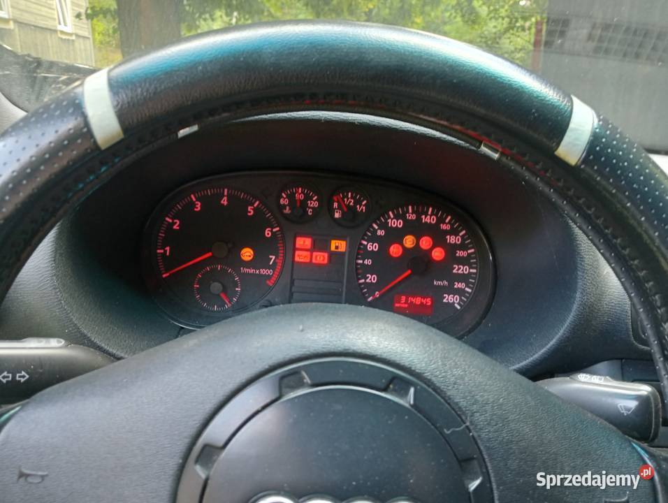Sprzedam Audiczke A3 8L 97r Benzyna 16