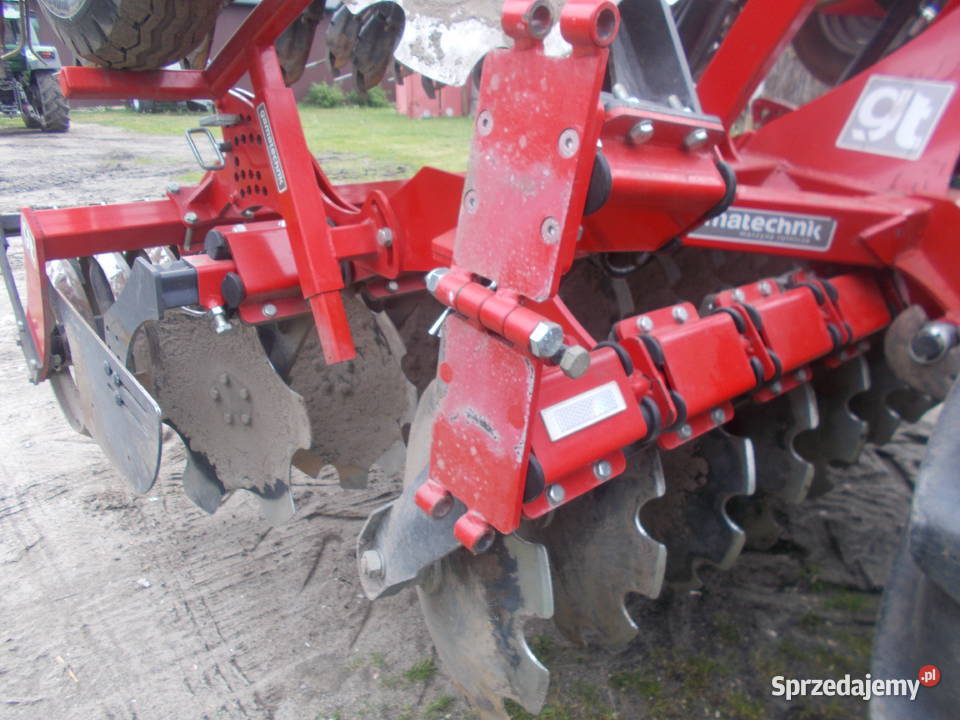 agregat uprawowo siewny Sadzenie/siewniki